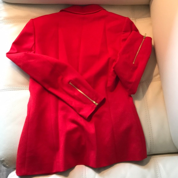 Theory size 4 fitted blazer. Gold zipper/button - Picture 7 of 8